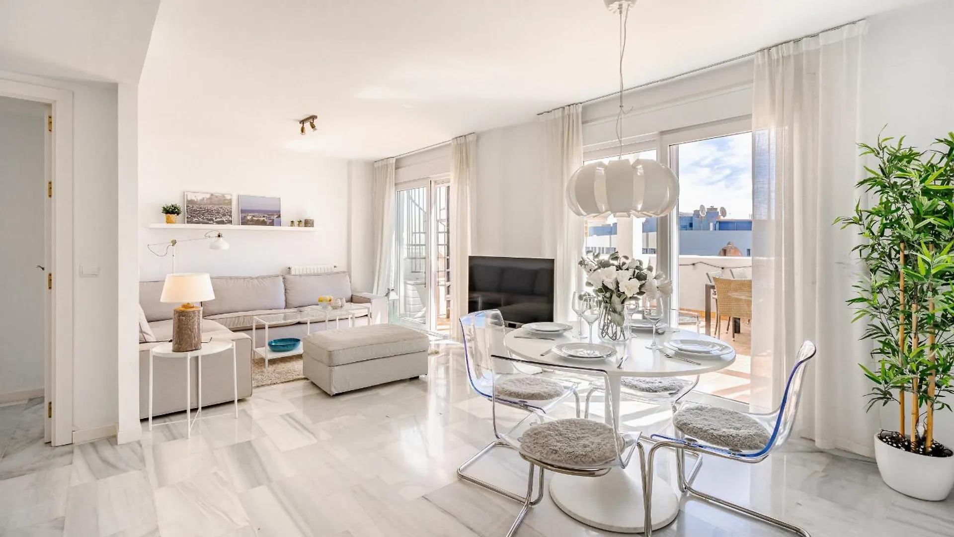 34 Estepona Rooftop Sea Views